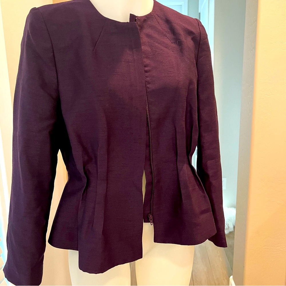 H&M fitted peplum front zip jacket